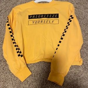 Mighty Fine cropped graphic top